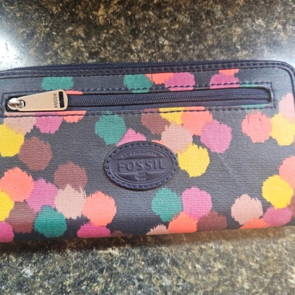 Fossil Wallet - Picture 2 of 7
